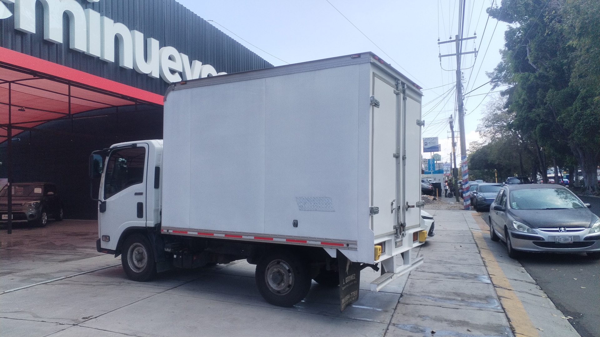 Autos seminuevos - Isuzu Elf 2022