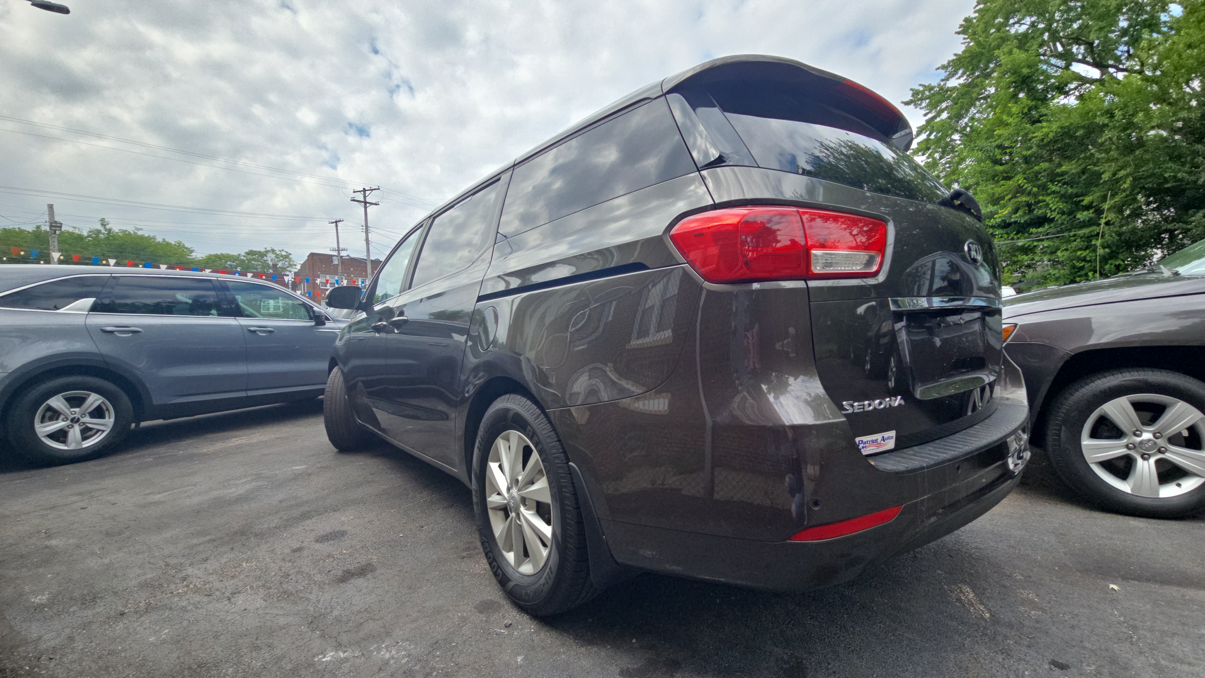 Photo 3 of 2016 Kia Sedona LX