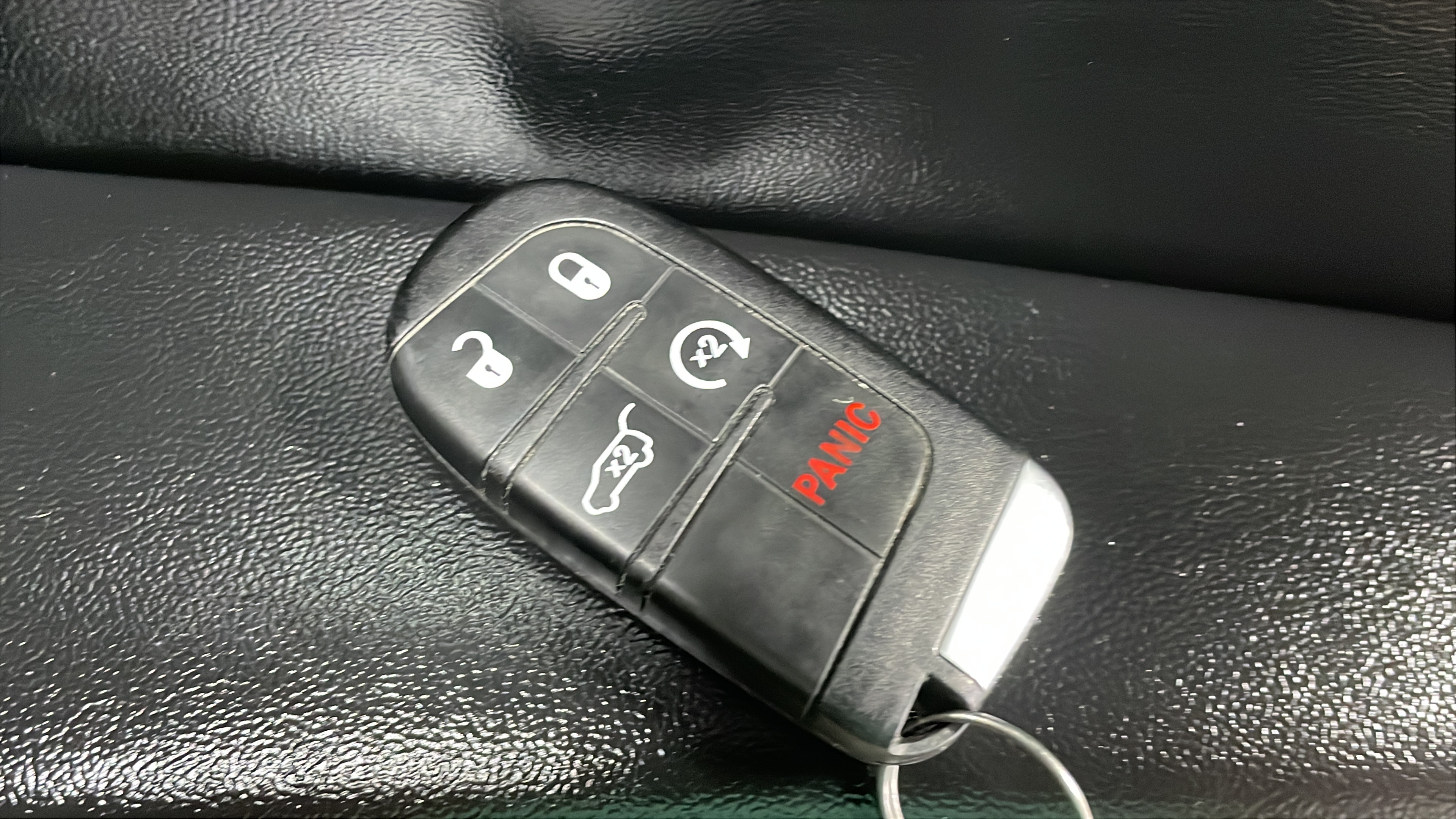 2015 Jeep Grand Cherokee Altitude - Photo 21